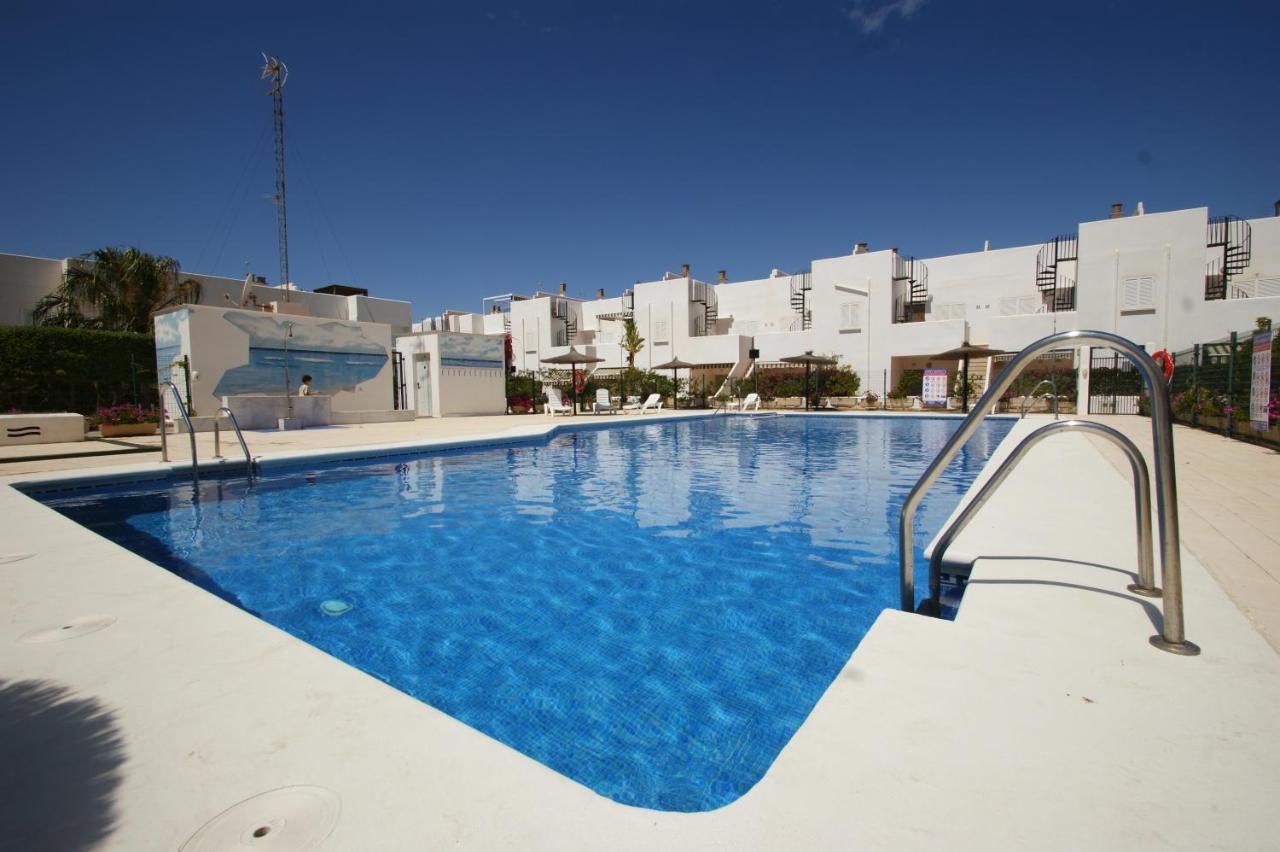 Casa A 400M De Playa, 3 Habitaciones, 2 Banos Y Jardin 베라 외부 사진