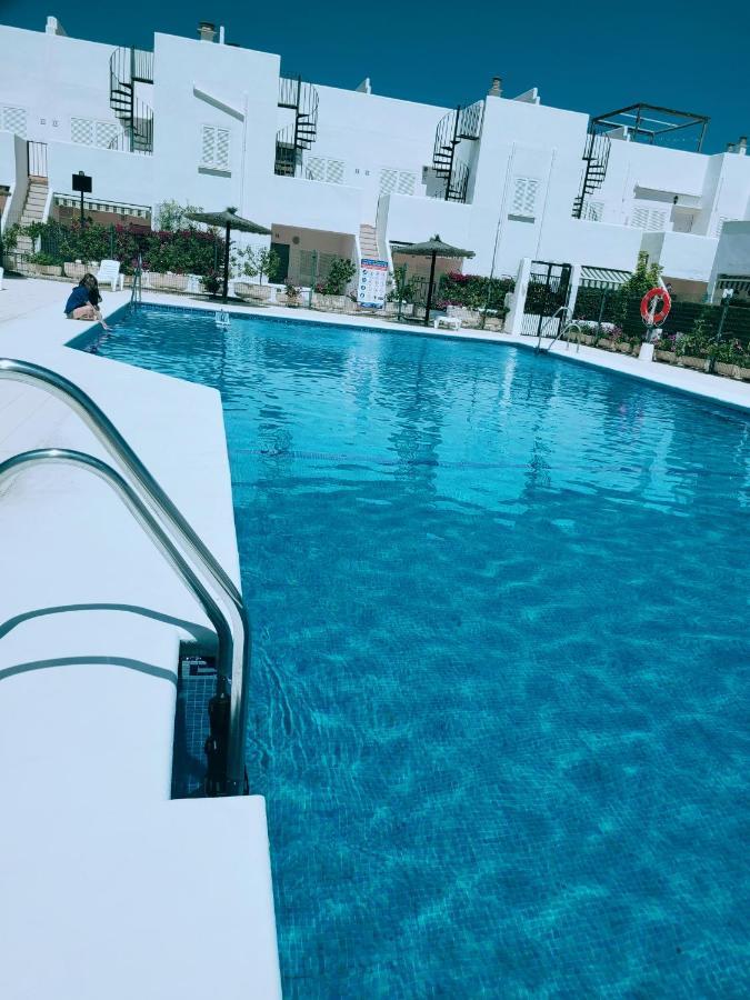 Casa A 400M De Playa, 3 Habitaciones, 2 Banos Y Jardin 베라 외부 사진